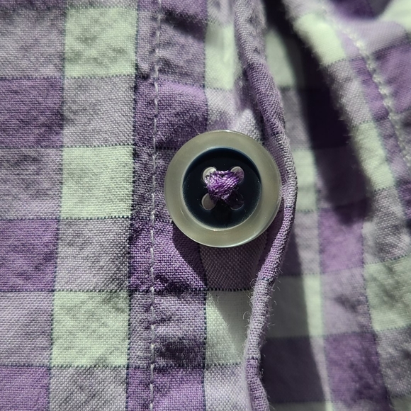 Express fitted plaid button down shirt. - Picture 4 of 4